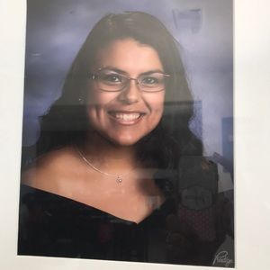 Meet your Posher, Jesenia